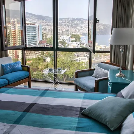 Monumental Апартаменты *